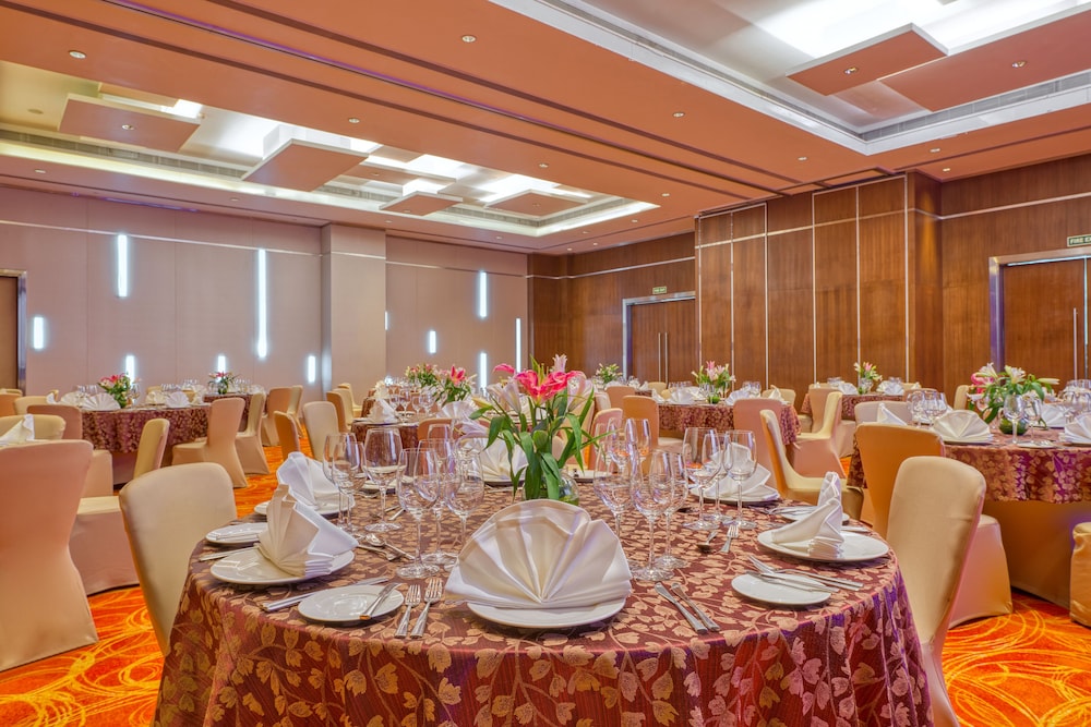 Novotel Bengaluru Outer Ring Road (ex Novotel Bengaluru Techpark) 54/68