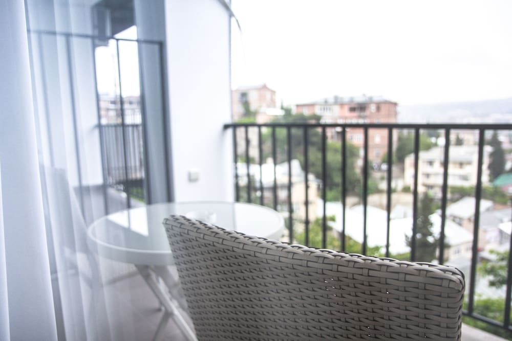Tbilisi View Hotel 4/65