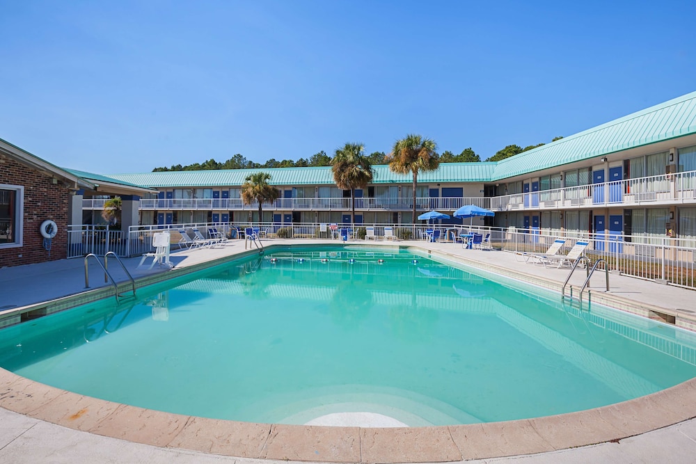 Motel6 Tifton, GA 31/42