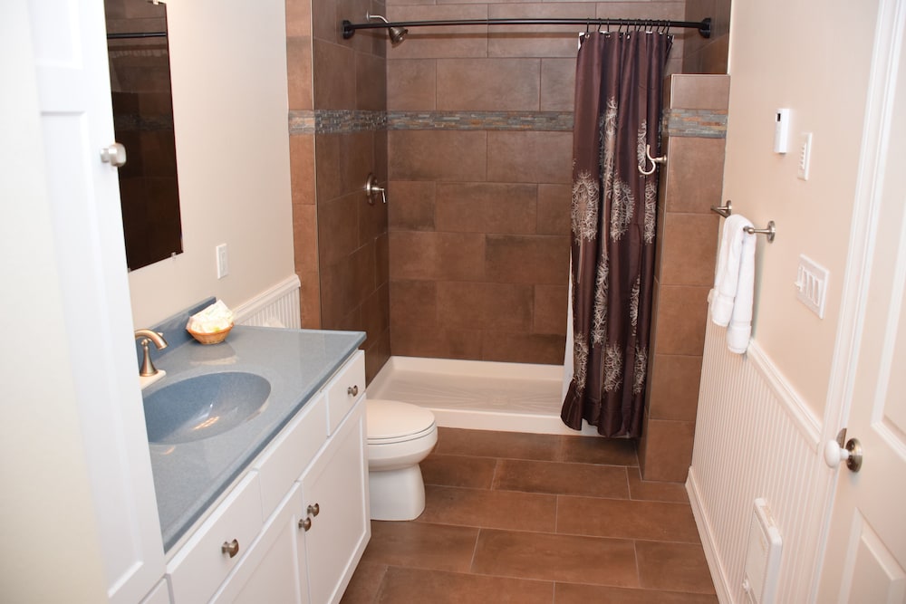 Longliner Lodge and Suites 9/41
