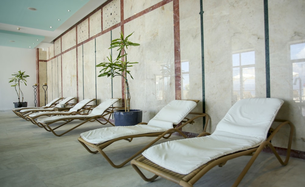 Ionian Blue Bungalows And Spa Resort 33/65