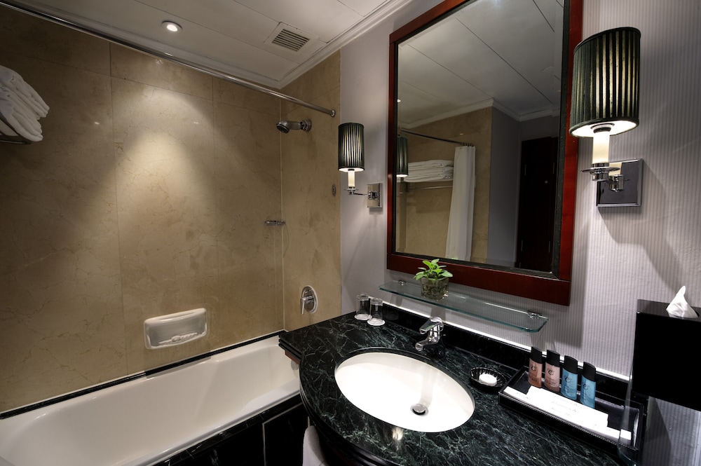 Charterhouse Causeway Bay Hotel 6/50