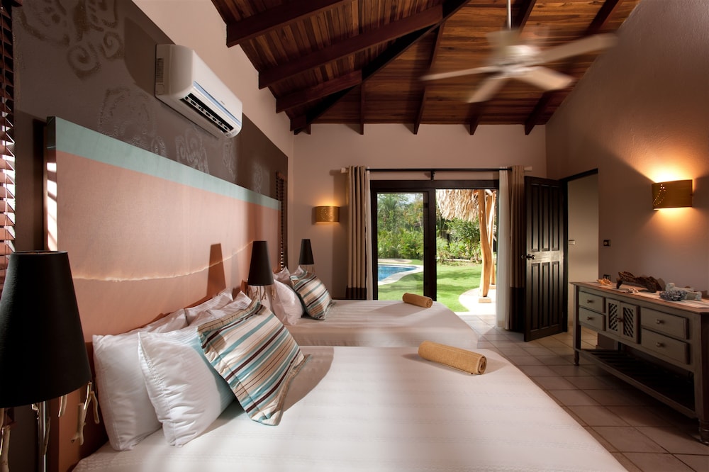 Cala Luna Boutique Hotel and Villas 30/86