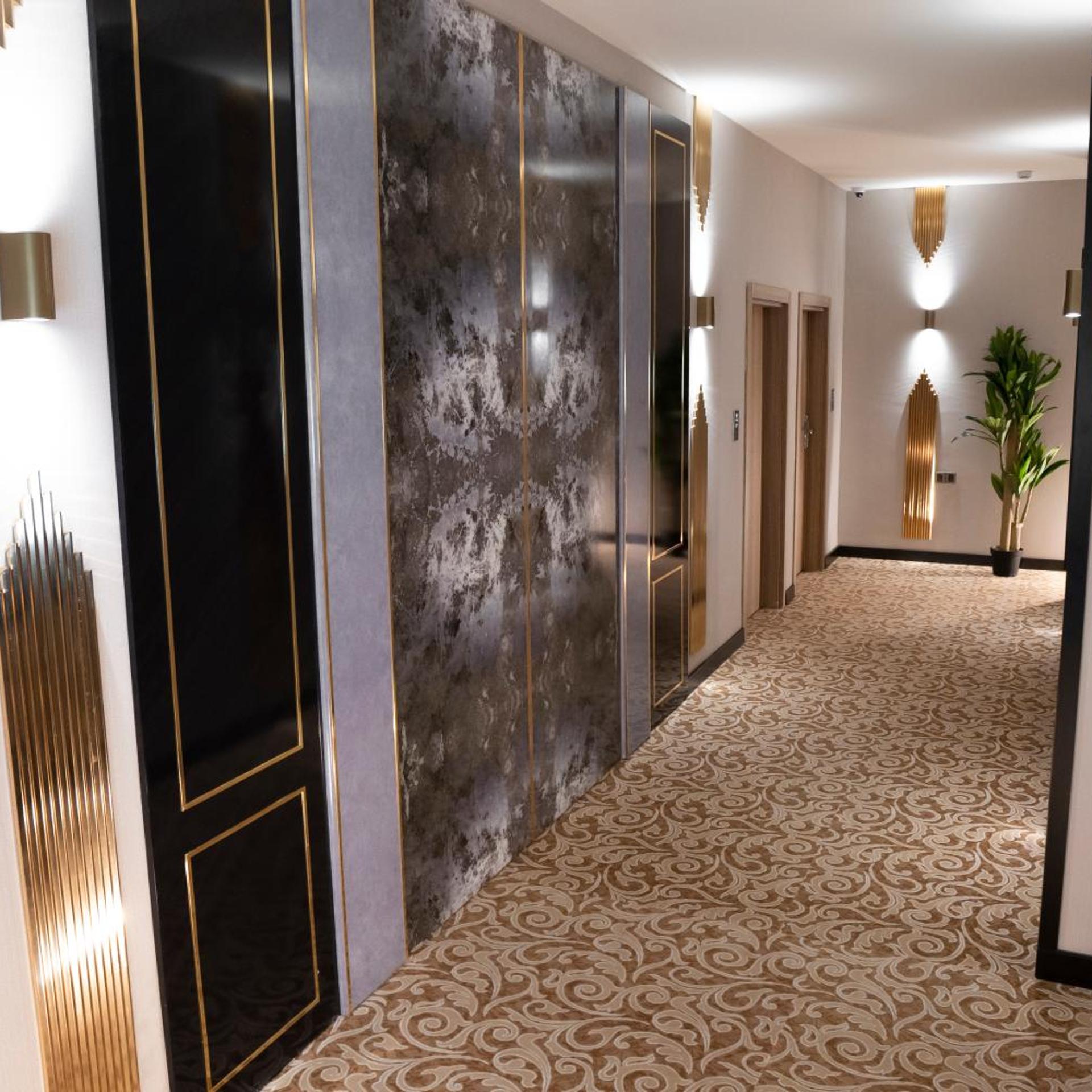 Yarmouk International Hotel 10/75