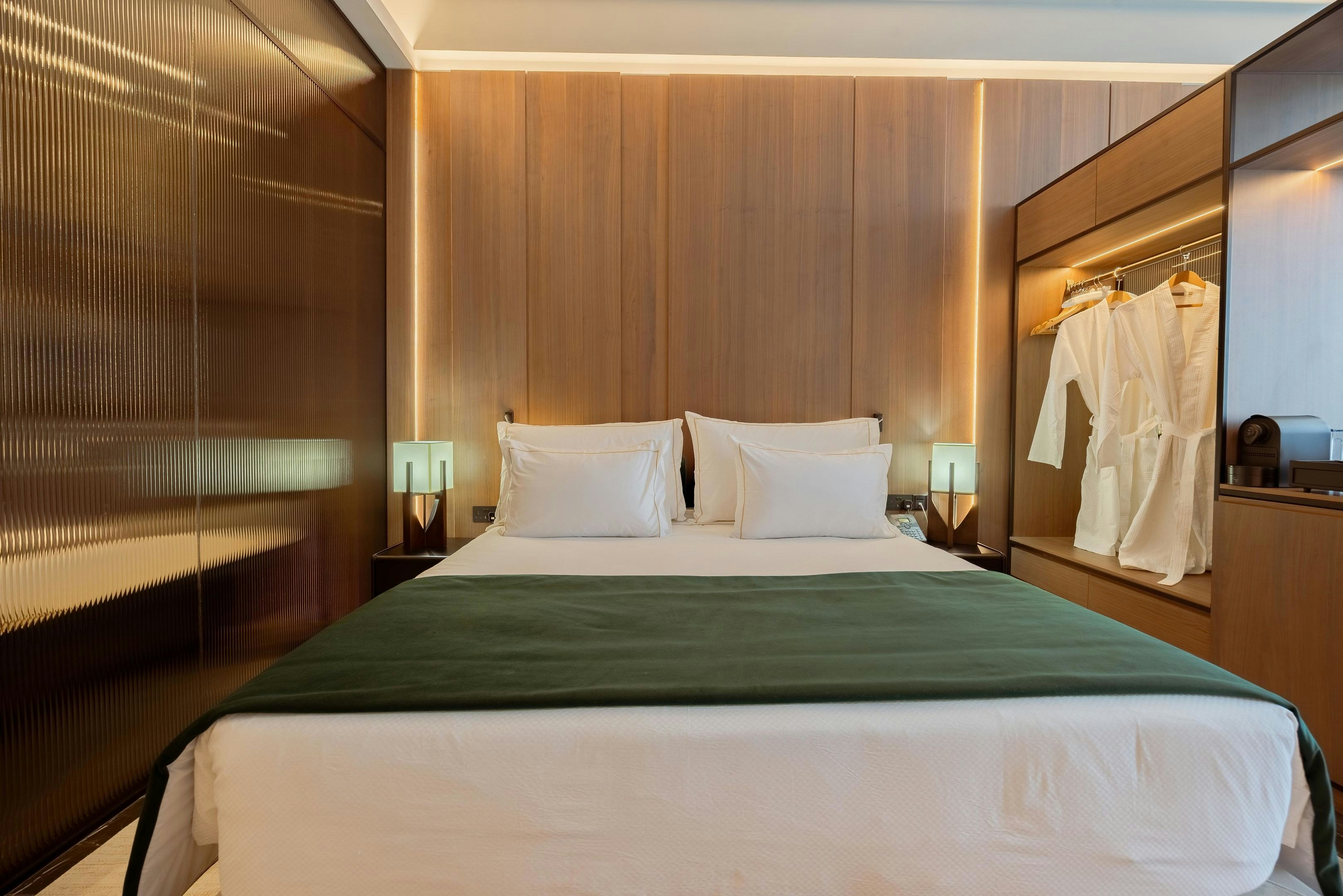 Serbellas Boutique Hotel 6/48