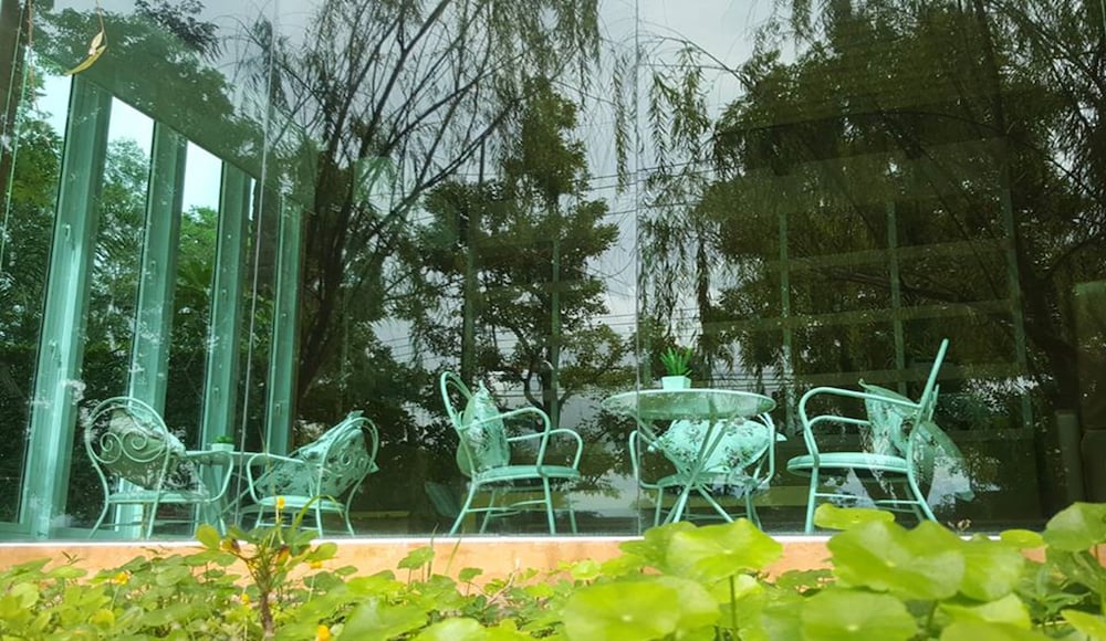 Arcadia Resort 35/38