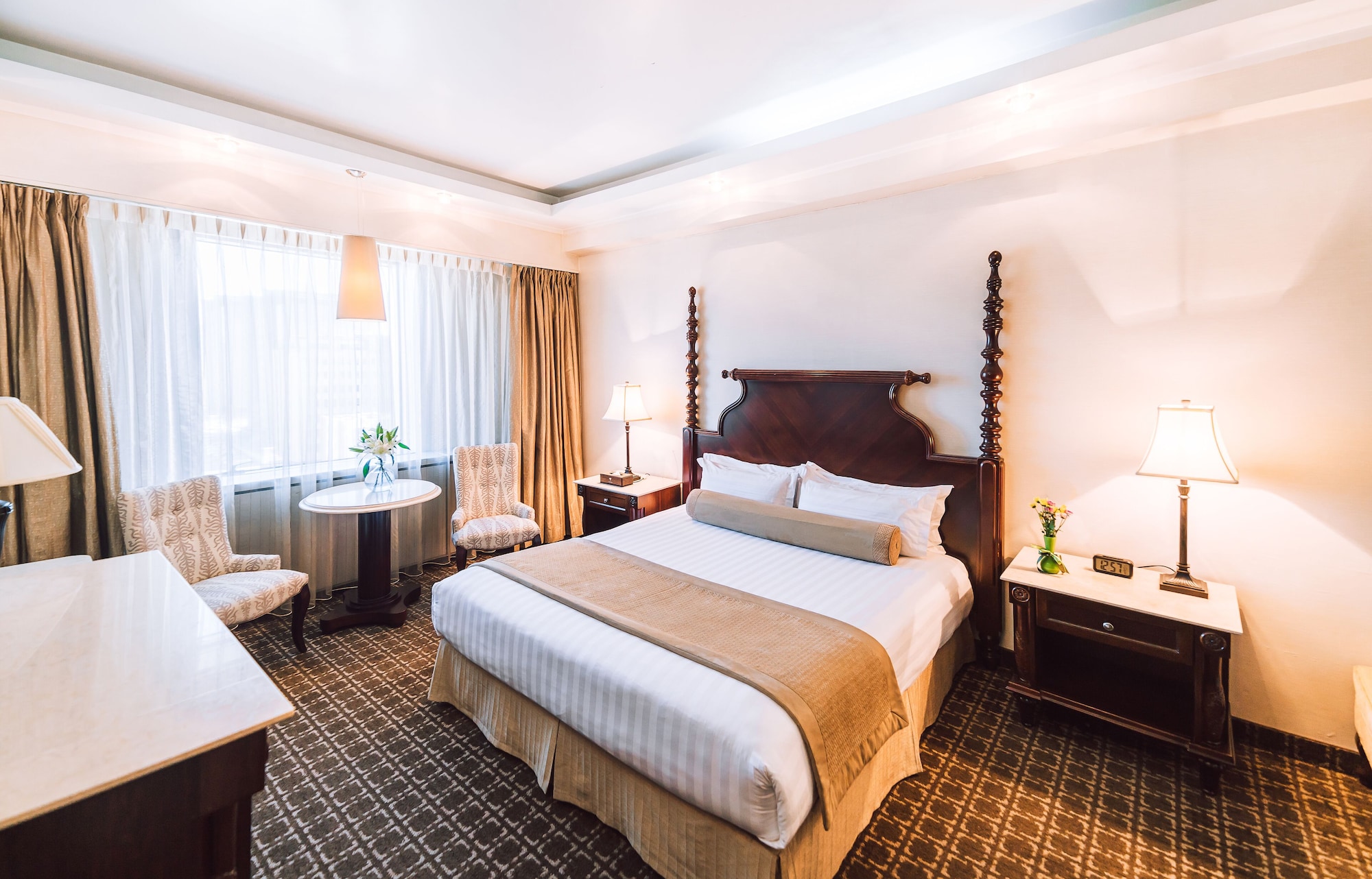 1 Bedroom, Suite, King Bed
