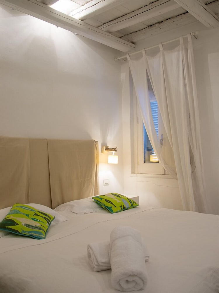 Suite Home Trani 11/50