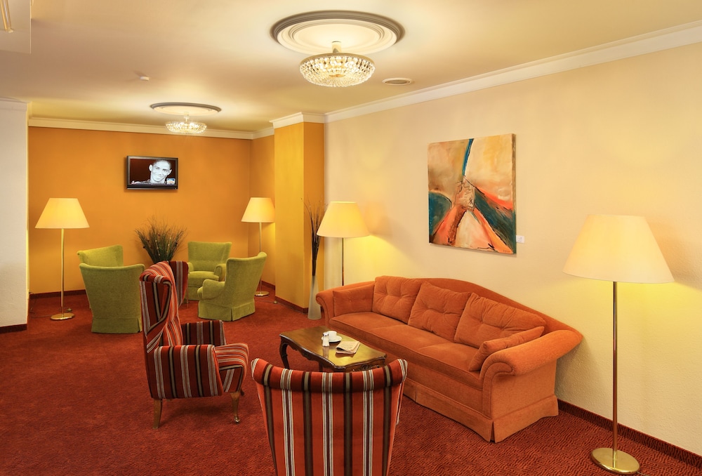 ALPHA HOTEL 21/33