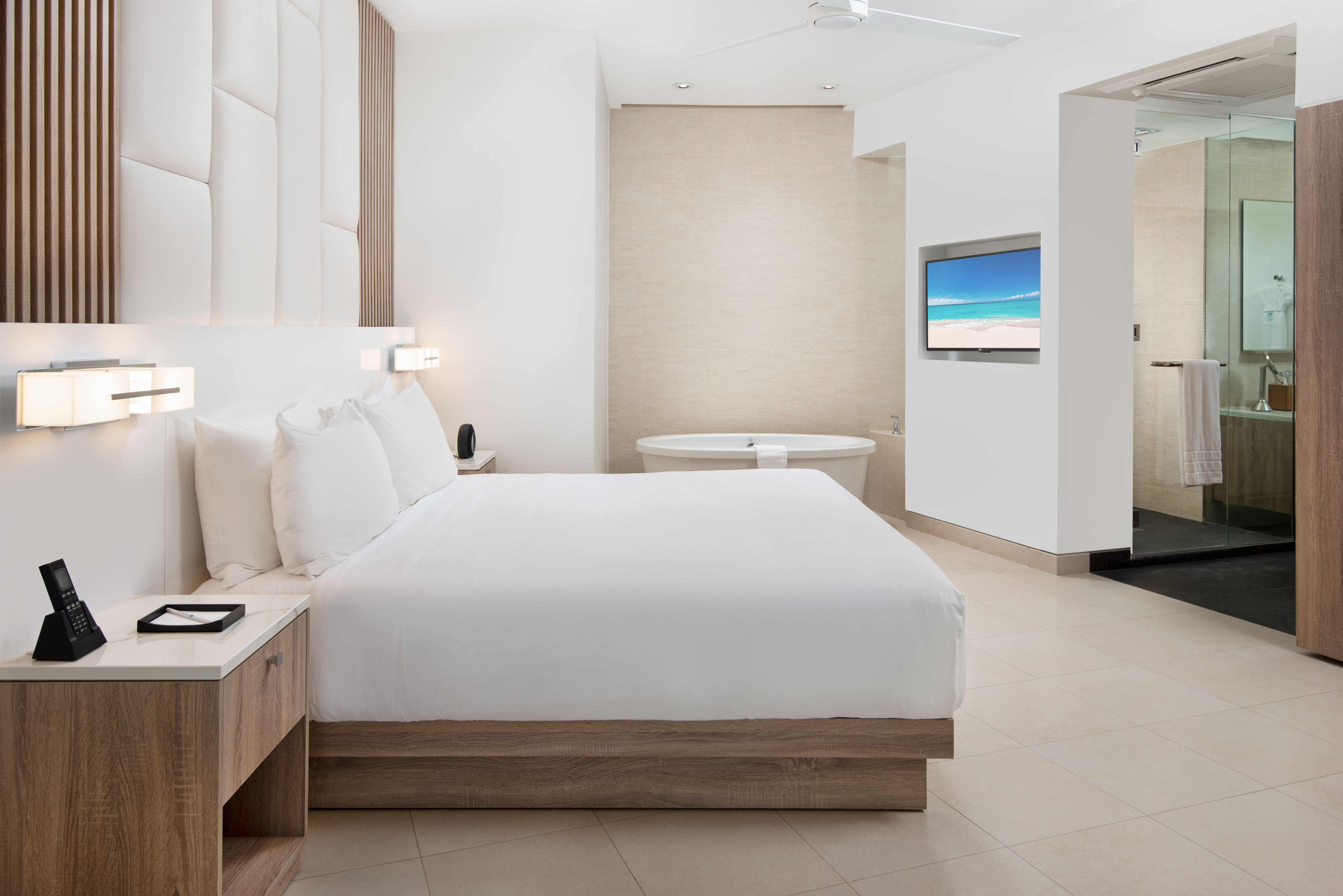1 Bedroom, Suite, Ocean Front