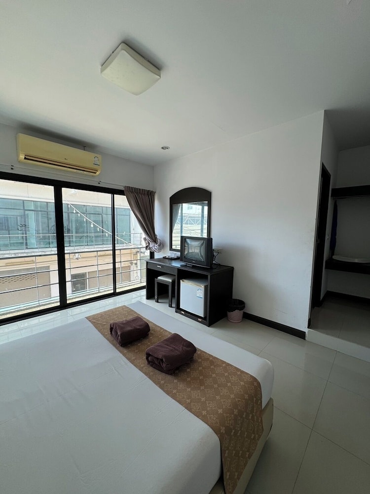 SUPERIOR, DOUBLE BED