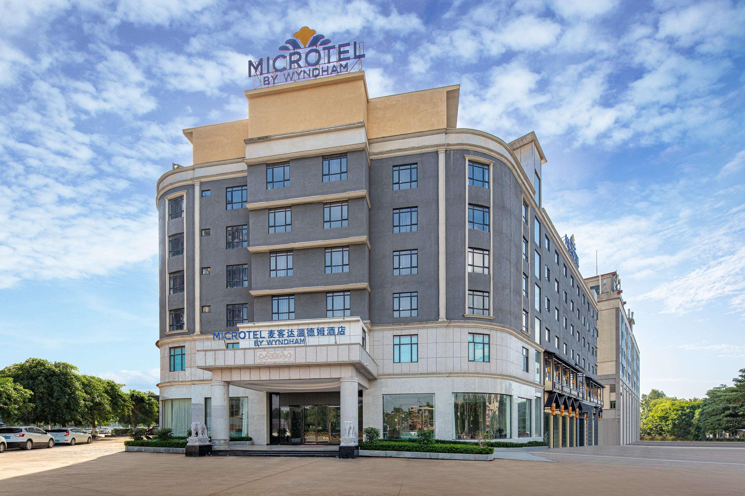 Microtel By Wyndham Heyuan 3/27