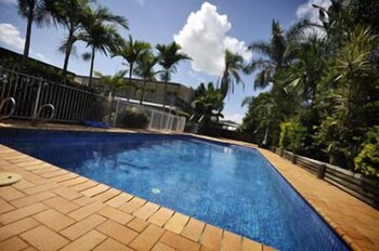 Gladstone CBD Motel 1/13