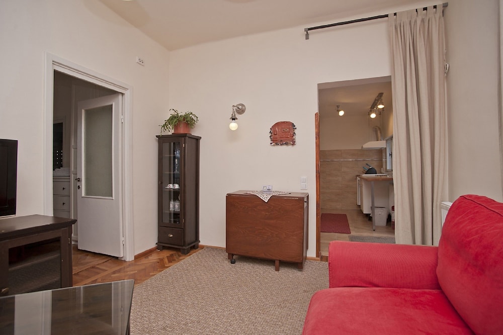 Vila Camelia 28/50