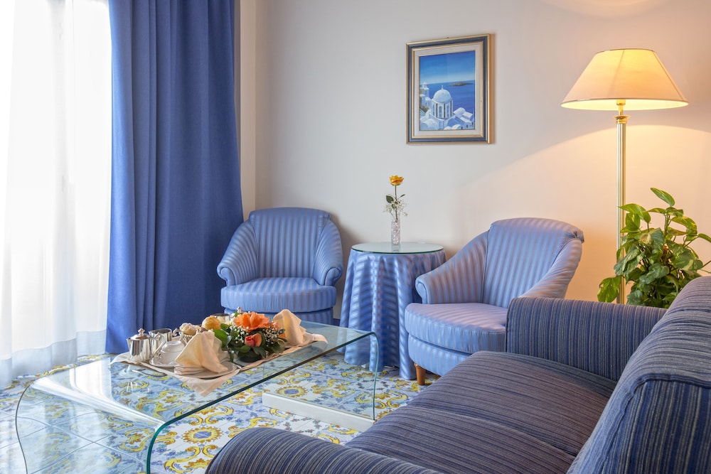 Hotel Del Golfo 45/66