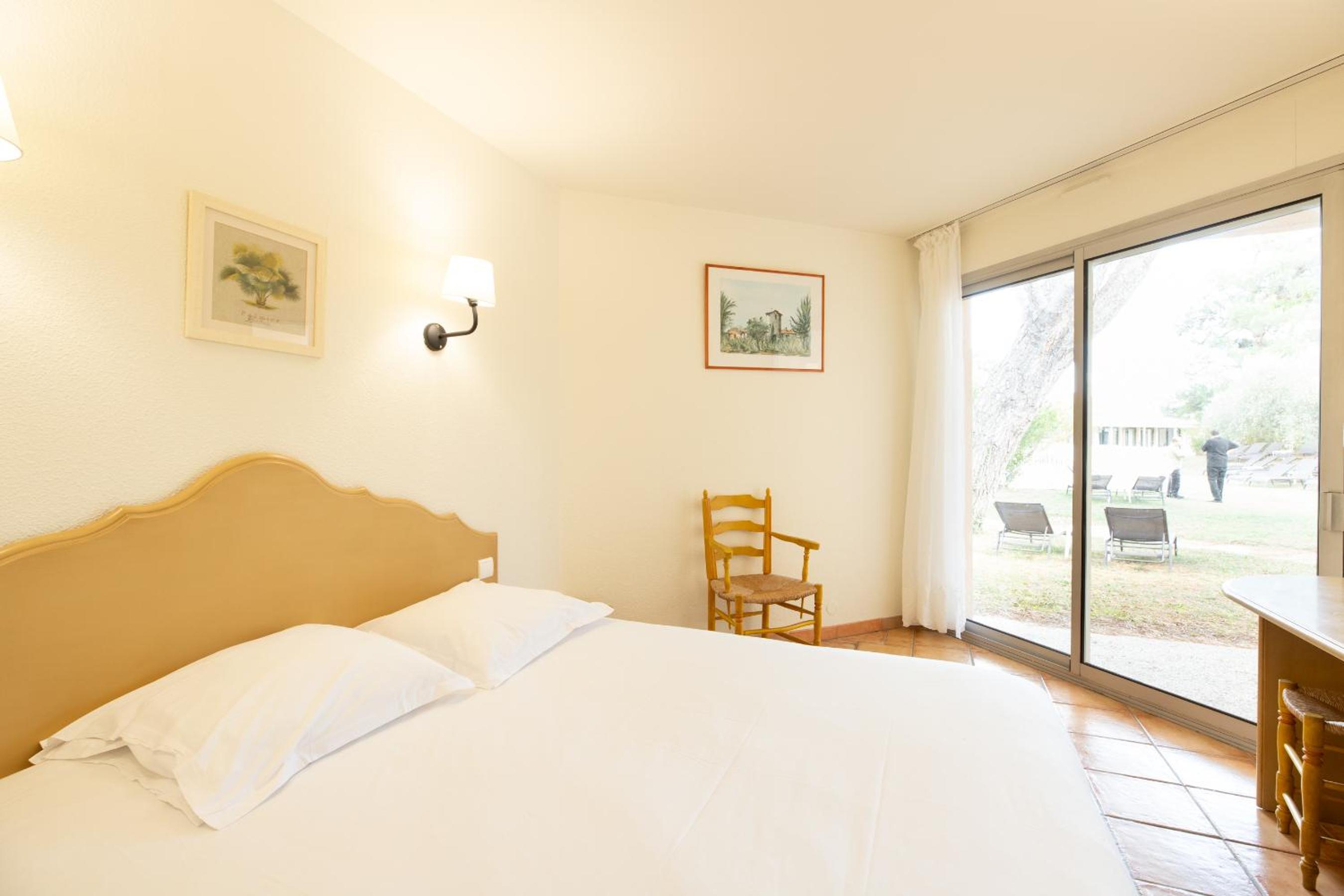 STANDARD, DOUBLE BED, PATIO