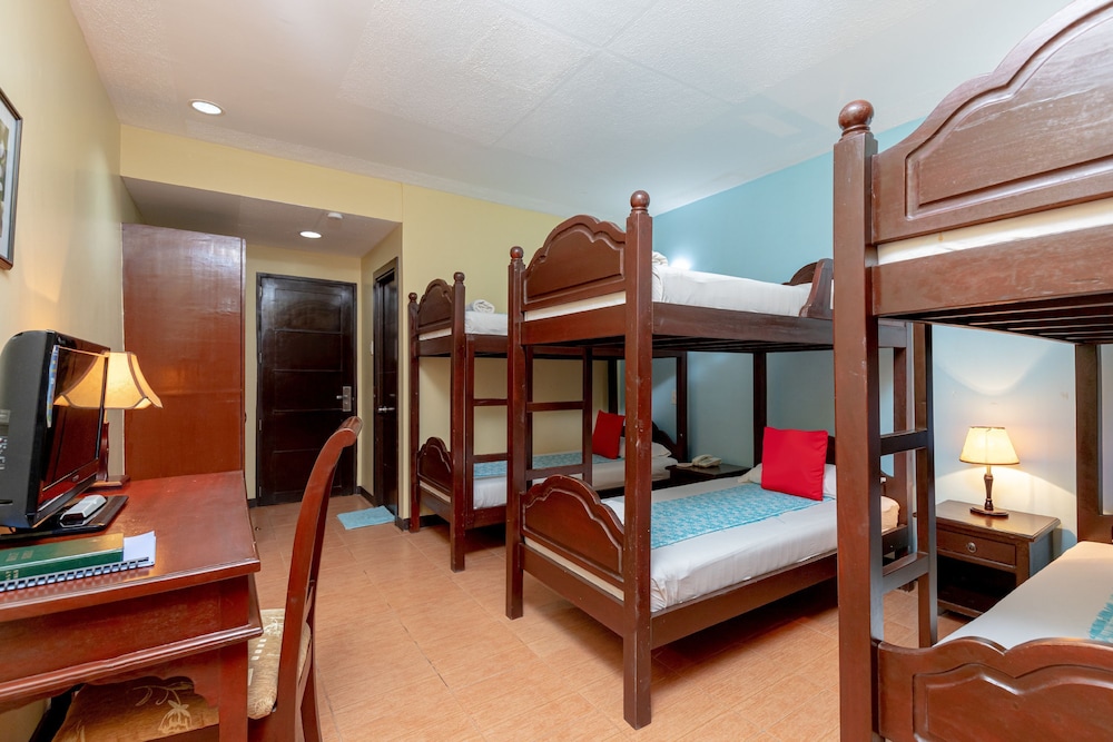 Ovemar Resort Hotel 17/24