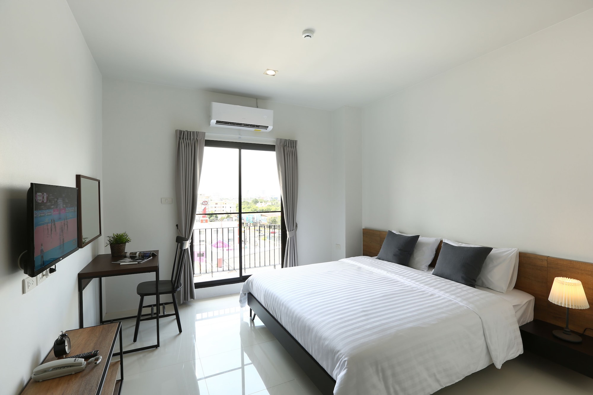 غرفة قياسية بسرير مزدوج، Sukh Serviced Apartment 2/4
