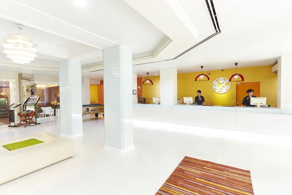 Lobby at Baiyoke Boutique Hotel, BANGKOK