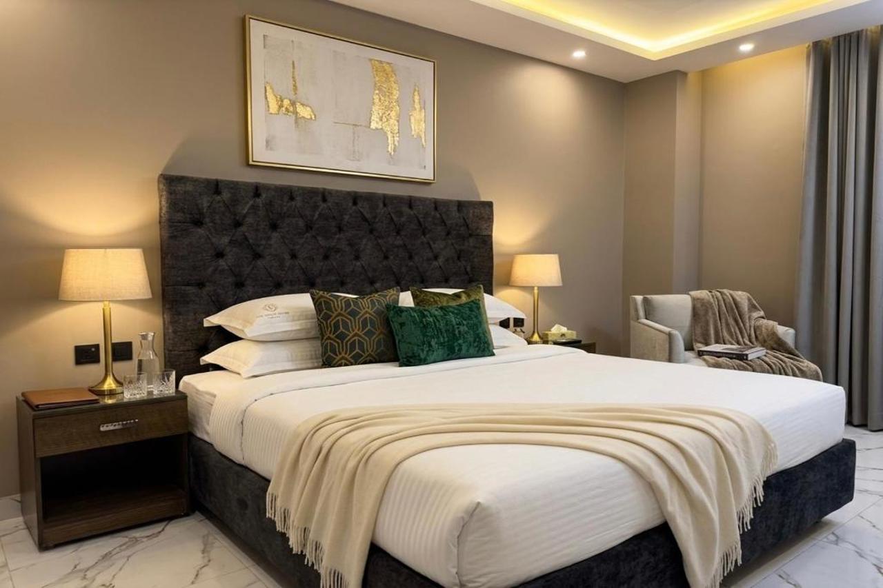 Room at Regency Suites Hotel, LAHORE