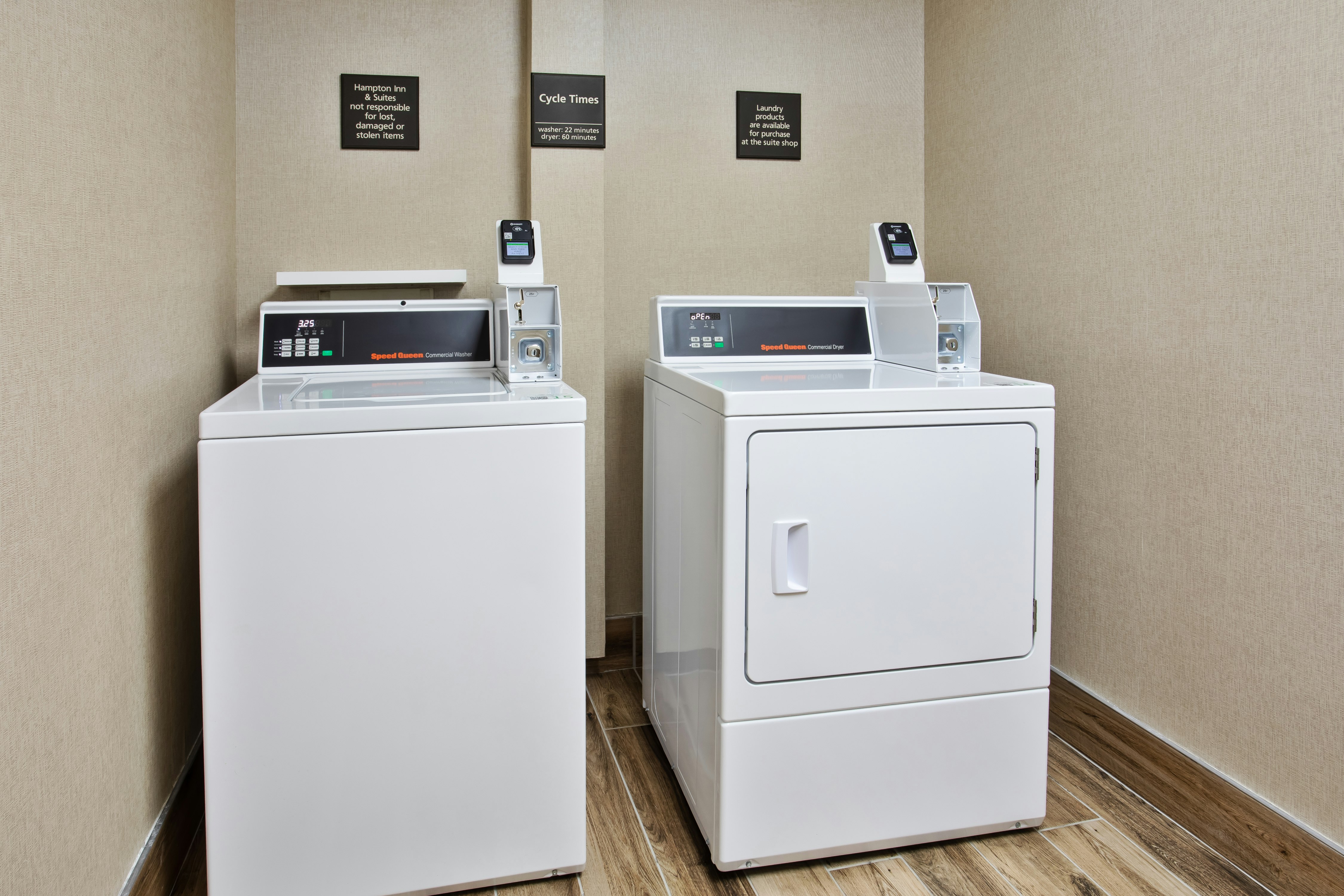 Hampton Inn and Suites Tampa East 27/46
