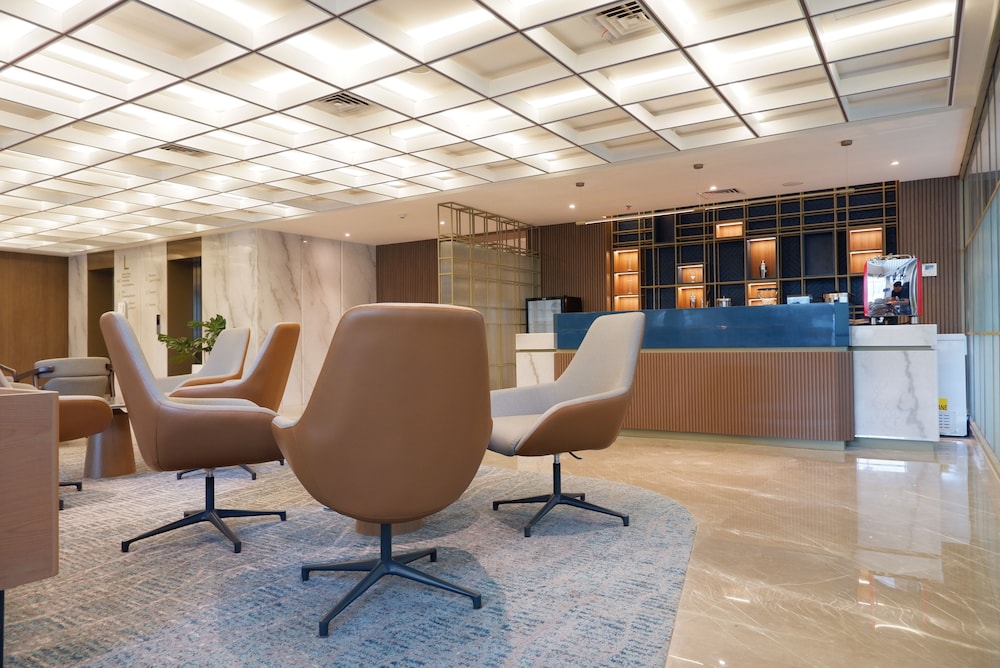 Grand Anara Airport Hotel 39/50
