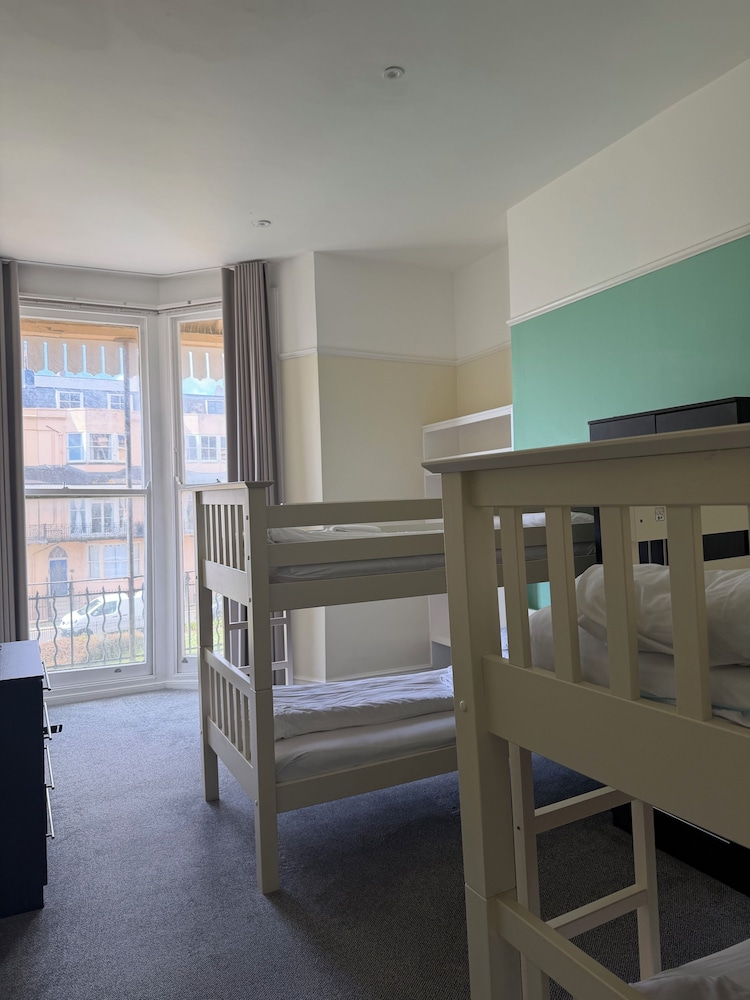 BRIGHTON HOTEL(FORMERLY BEST WESTERN BRIGHTON) 24/45
