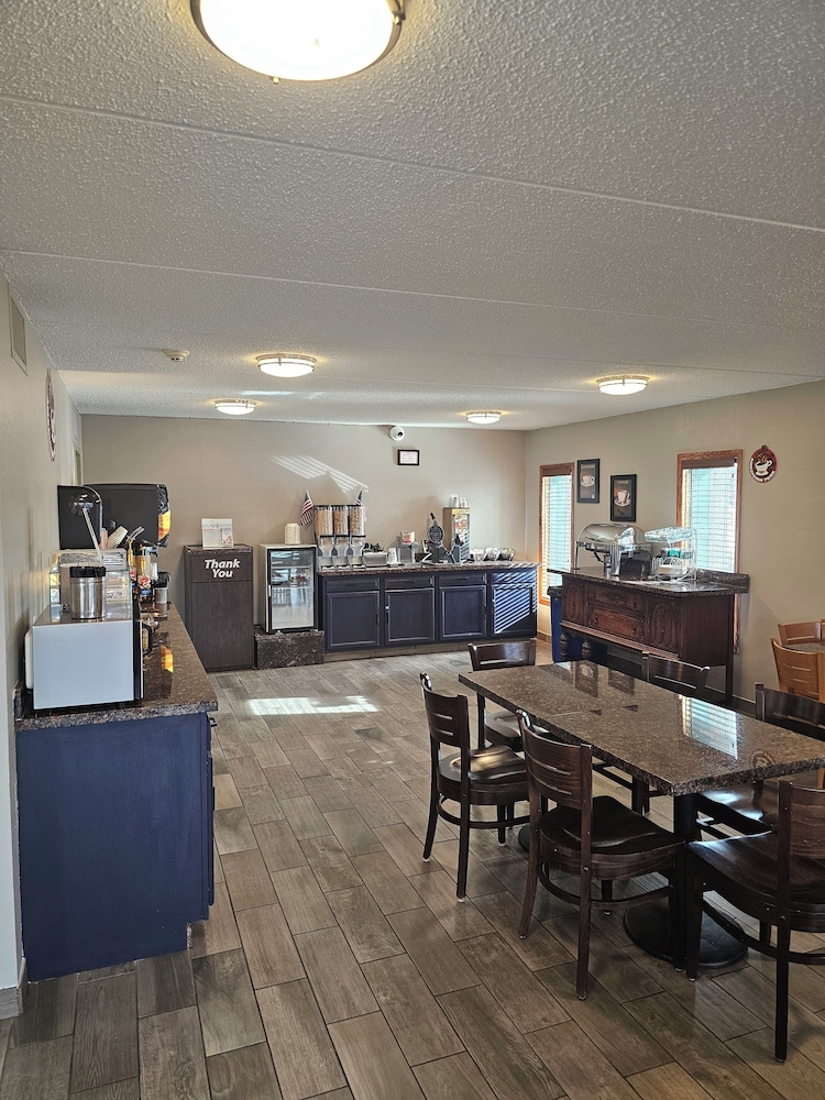 Americinn By Wyndham Baxter Brainerd 47/56