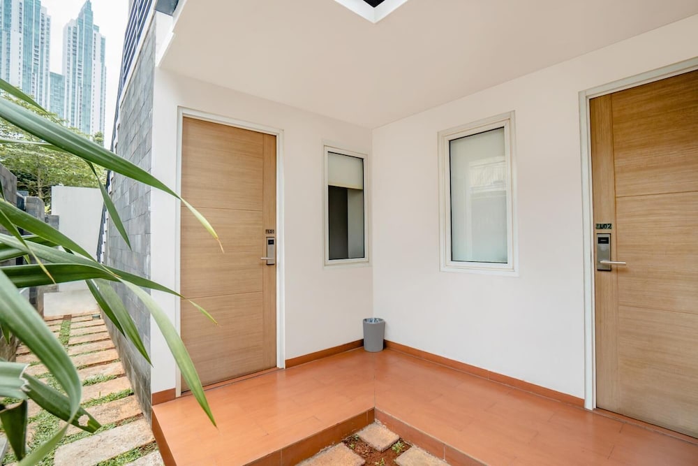 Legreen Suite Setiabudi 5/26