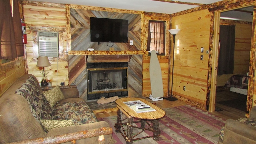 Spearfish Canyon Lodge 50/75