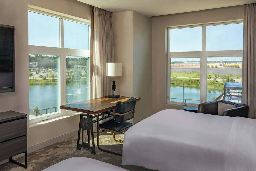 The Artisan at Tuscan Village, Salem, a Tribute Portfolio Hotel 7/50