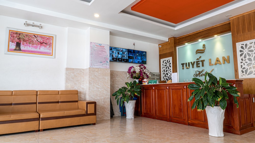 Tuyet Lan Hotel 7/63