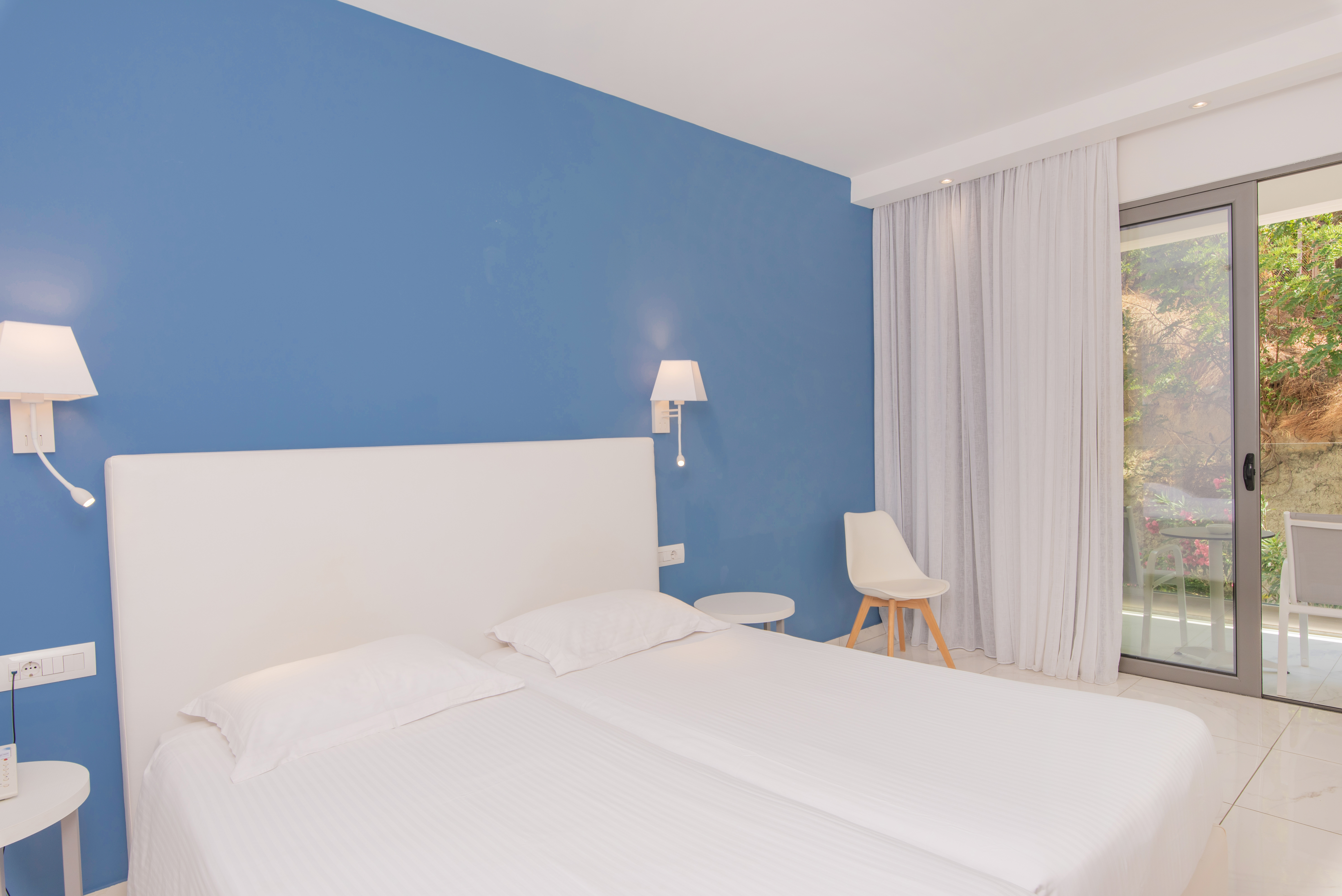 Executive, Twin Beds, Mountain View