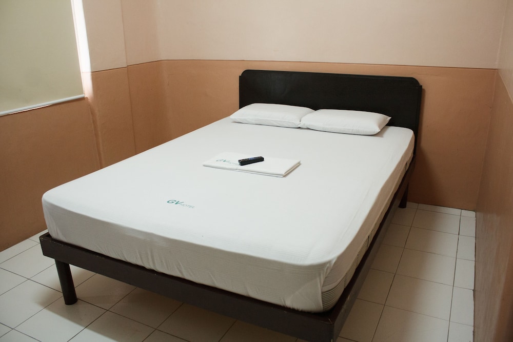 Gv Hotel Naval 18/37