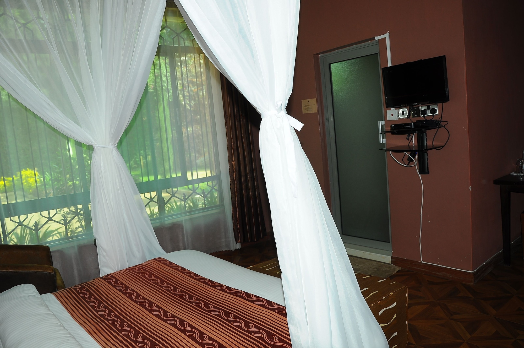 STANDARD, TWIN BEDS