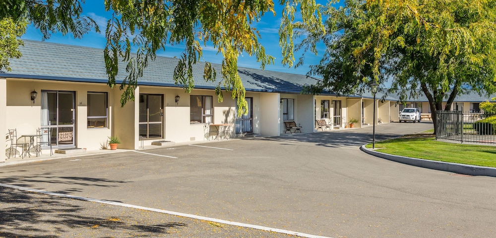 Cherylea Motel 63/72