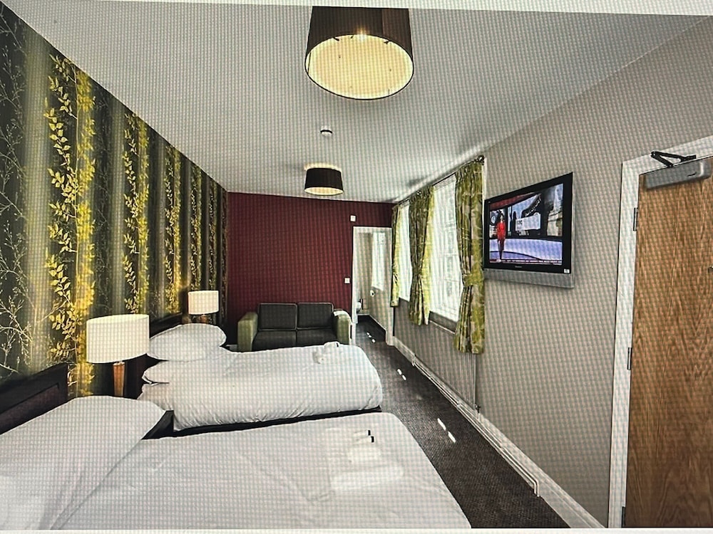 Gillygate Guest House 13/50