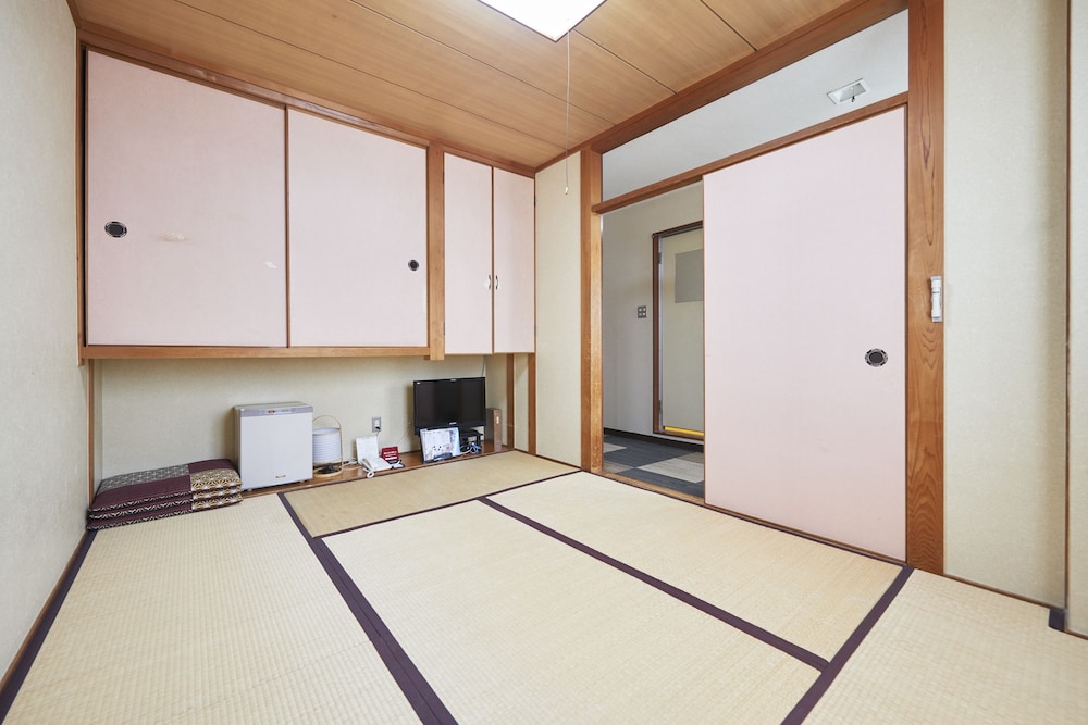 HOTEL SELECT INN TSUYAMA 16/42