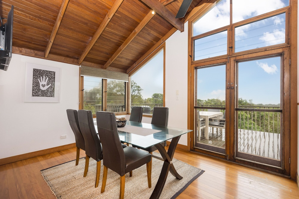The Oasis Apartments and Treetop Houses 36/47
