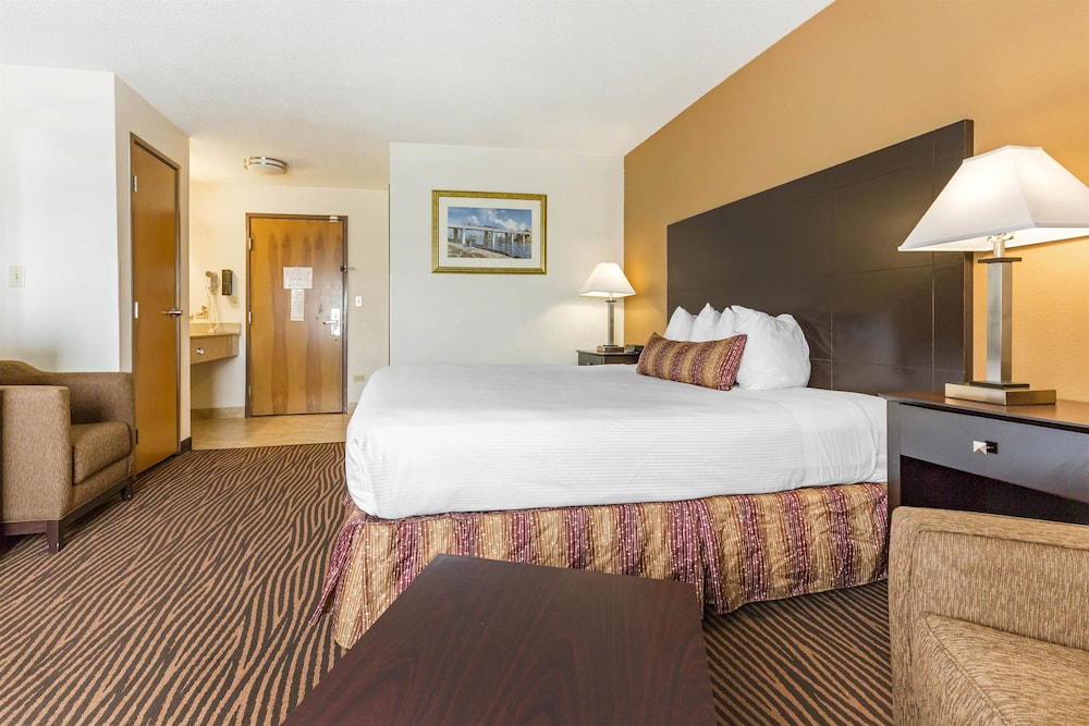Best Western Des Plaines Inn 8/36