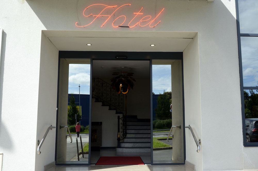 Le Grand Hotel 4/45