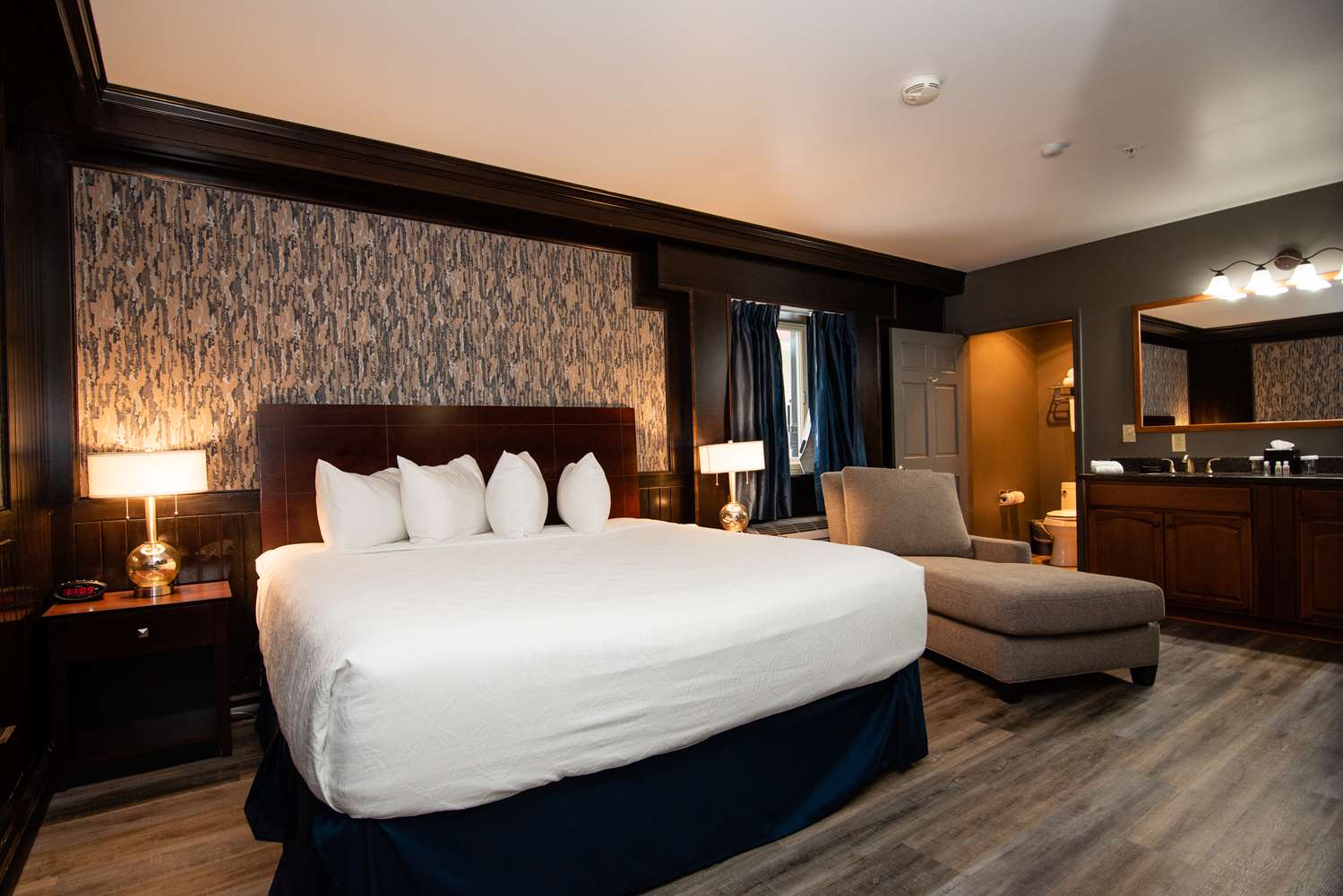 Best Western Plus Plattsburgh 12/47