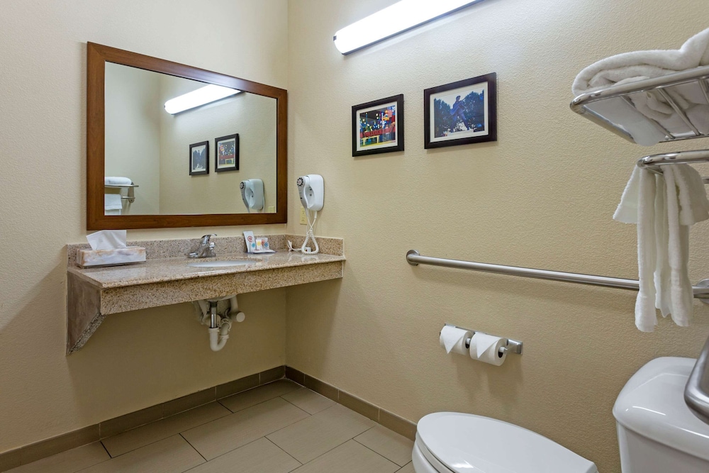 Comfort Inn Marion 19/40