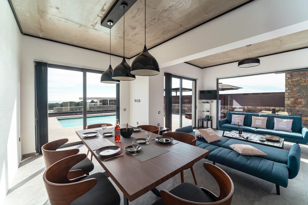 Amara Luxury Villas 37/50