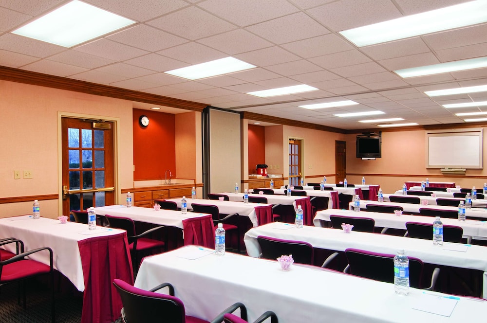 HYATT house Dallas/Addison 50/58