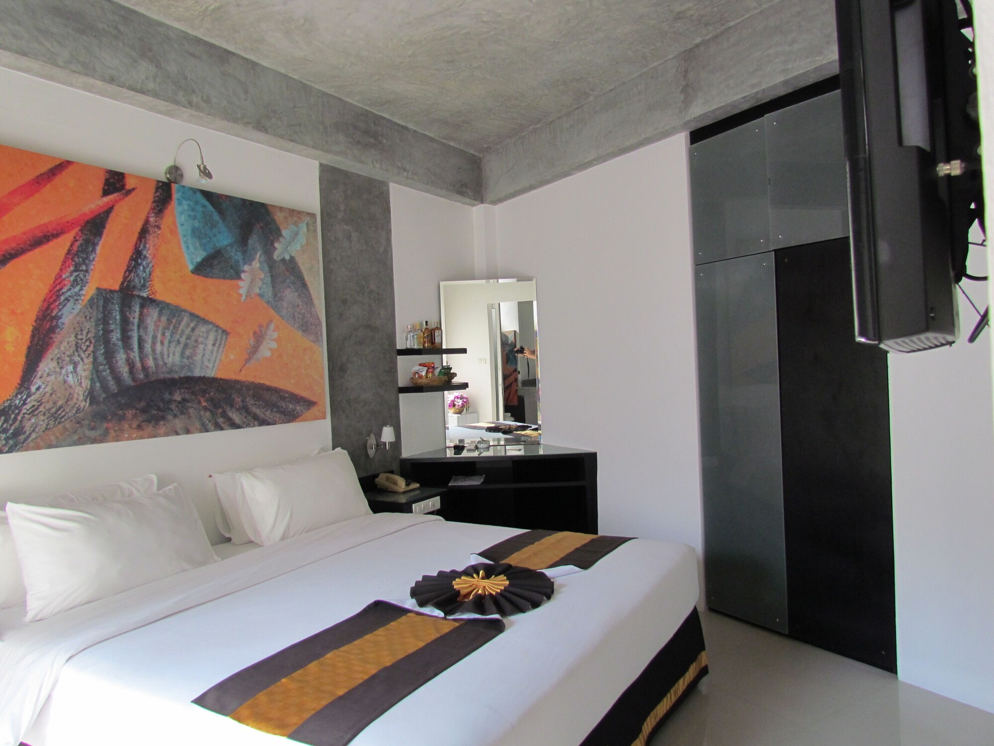 2 BEDROOMS, FAMILY SUITE
