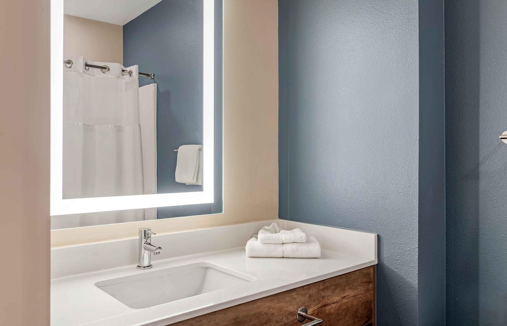 Extended Stay America Premier Suites- Jacksonville - Airport 37/40