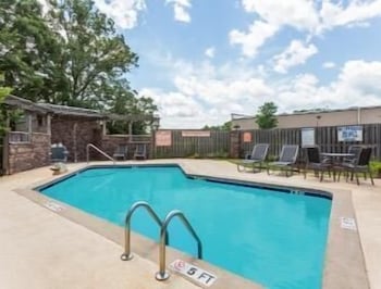 Microtel Inn And Suites Anderson Clemson 1/37