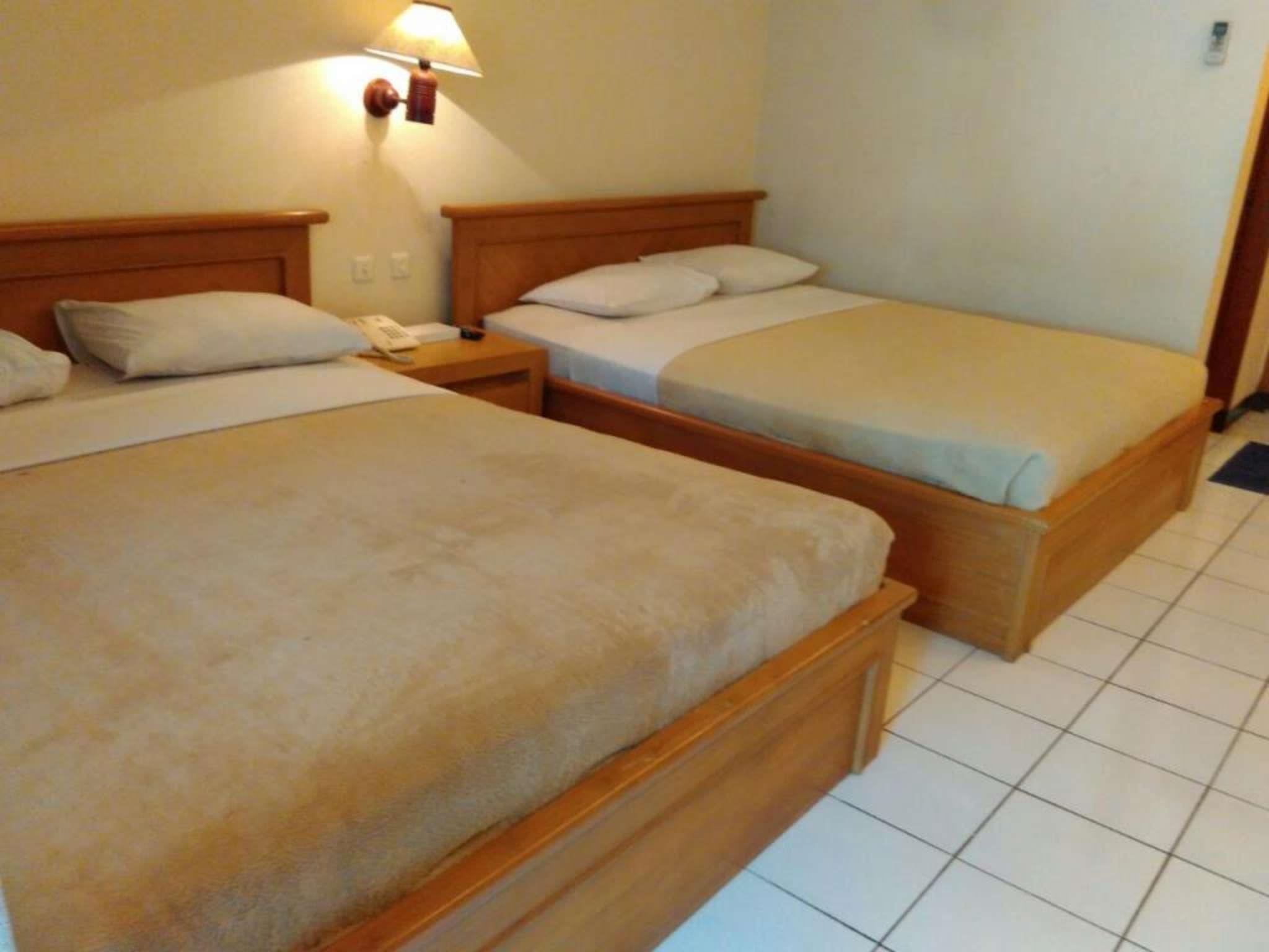 Pantai Indah Resort Hotel Barat 8/30