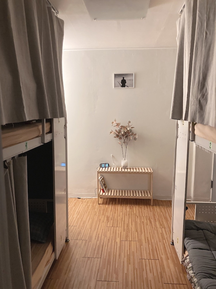 YAKOREA HOSTEL DONGDAEMUN 4/79